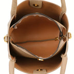 Sac seau femme marron en similicuir, forme triangulaire