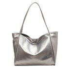 Grand sac à main argenté femme en cuir, forme évasée, argenté
