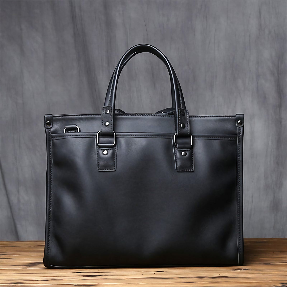 Sac à main homme noir, petit ou grand format, noir