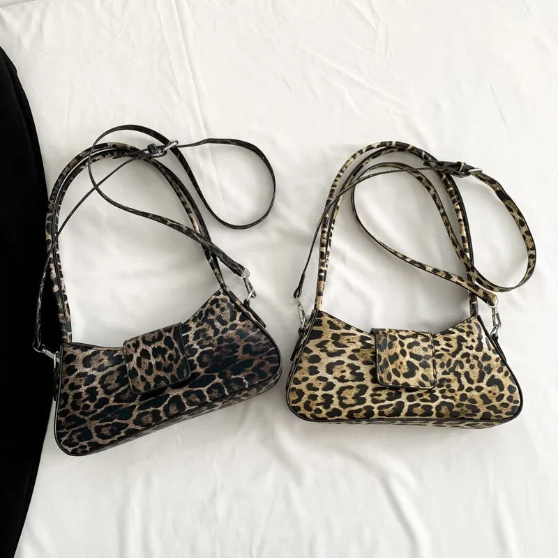 Petit sac porté épaule léopard femme, bandoulière amovible