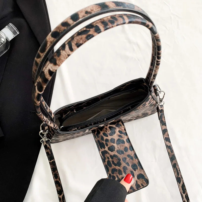 Petit sac porté épaule léopard femme, bandoulière amovible