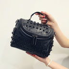 Petit sac à main noir à clous, bandoulière amovible