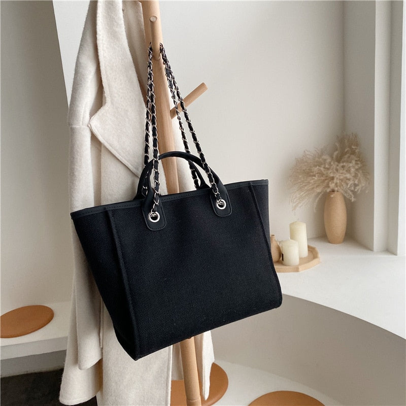 Sac à main trapèze noir femme à chaîne, 31 x 28 cm, noir