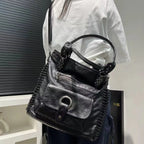 Sac à main noir femme format A4, similicuir grainé, bandoulière