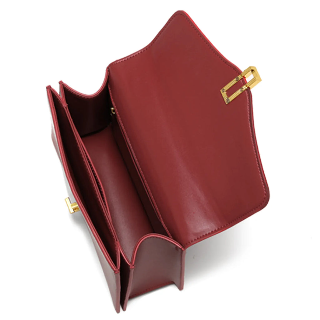 Sac cartable rouge femme en cuir fendu, rabat à fermoir doré