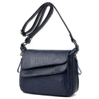 Sac besace femme souple en similicuir à rabat, sept coloris, bleu
