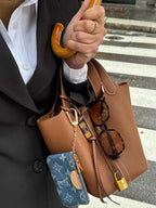 Sac à main structuré femme en cuir, poignées courtes, zippé