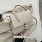 Sac à main trapèze femme à rabat, bandoulière amovible, blanc