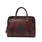Sac ordinateur femme en cuir, porté main ou bandoulière, rouge foncé