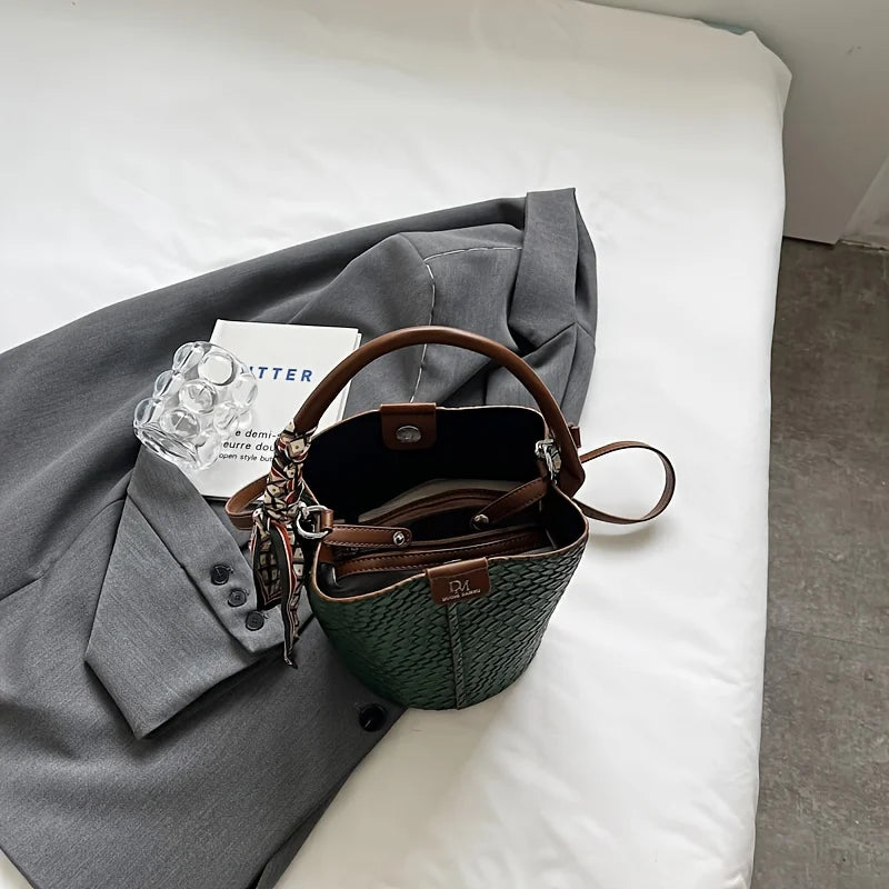 Sac seau femme tressé en similicuir, fermeture aimantée