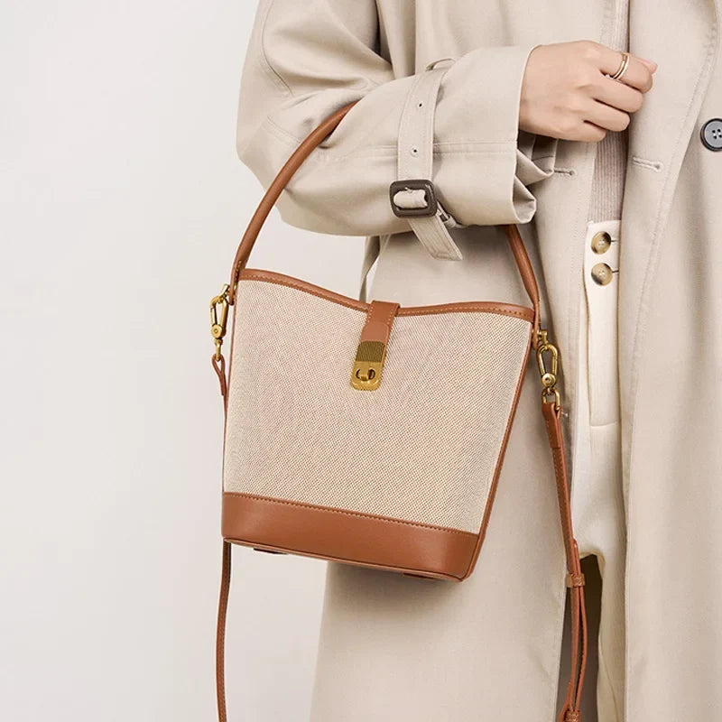 Petit sac seau femme en toile et similicuir, loquet doré