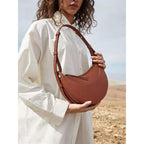 Sac selle femme en cuir grainé, format compact, quatre coloris