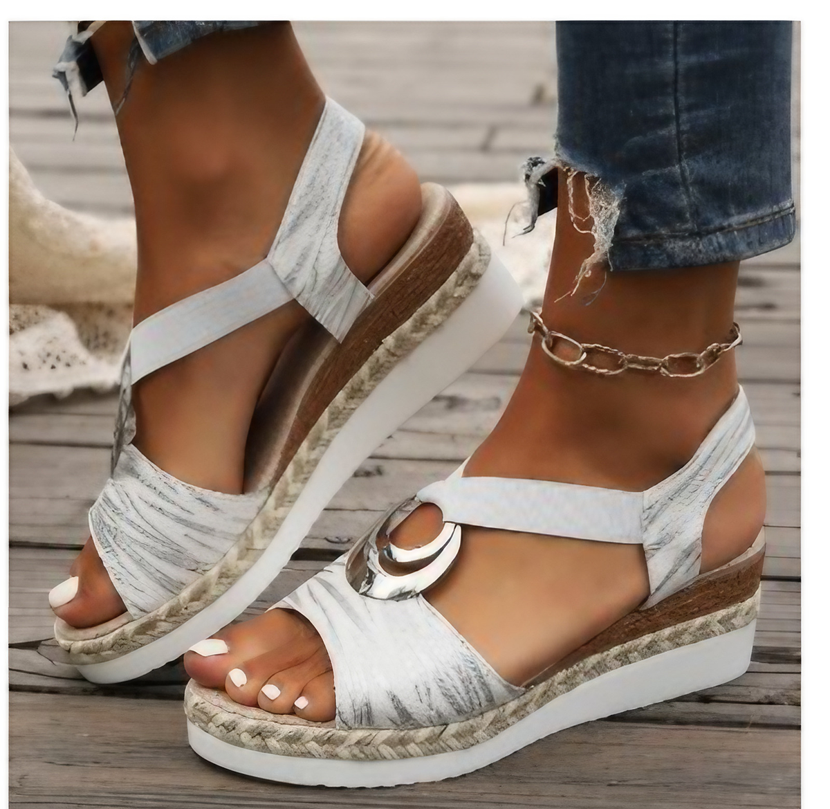 Sandales compensées femme à bride scratch, talon 5 cm, blanc