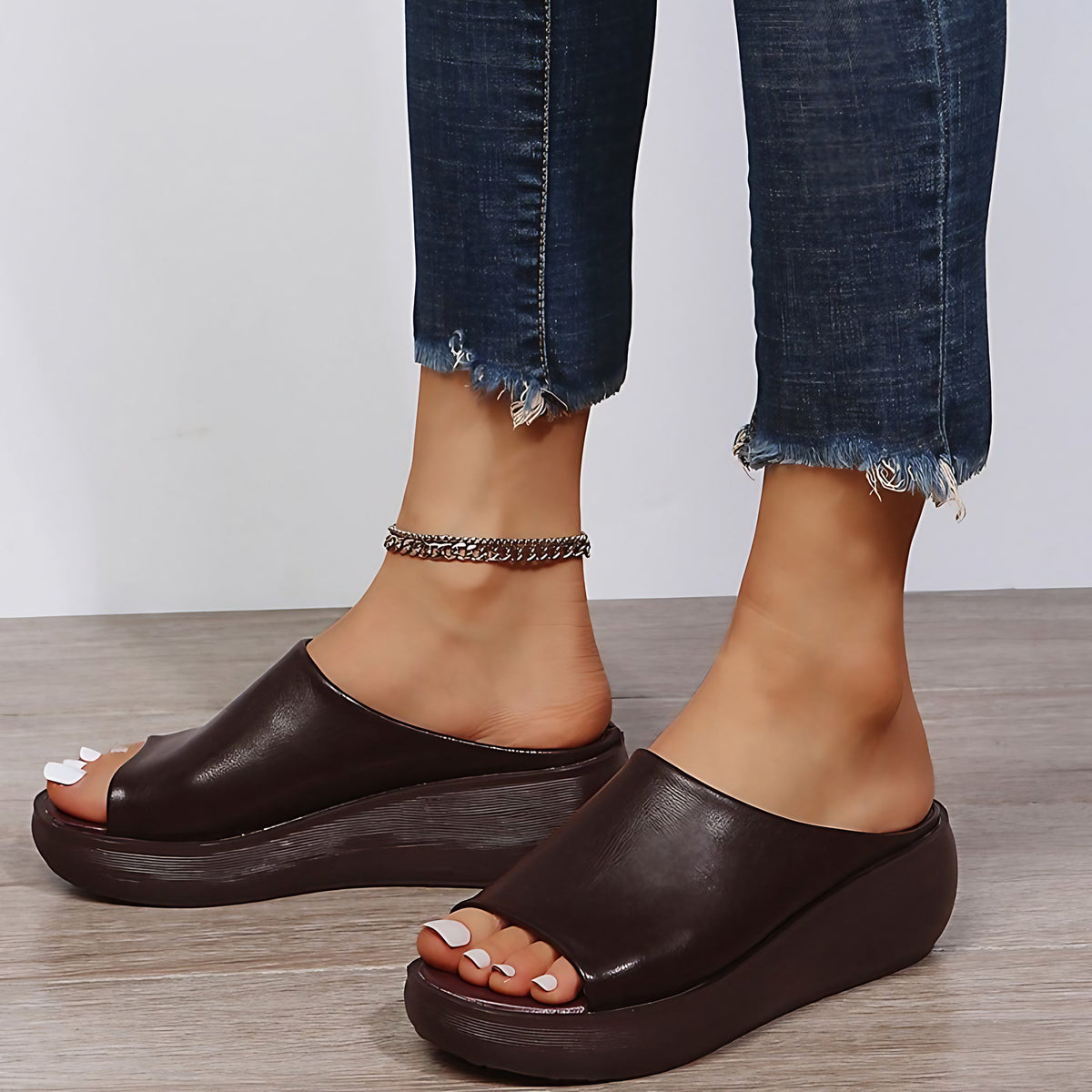 Sandales compensées femme à bout ouvert, trois coloris, 35 au 44, marron