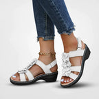 Sandales femme à plateforme et scratch, détails fleuris, blanc