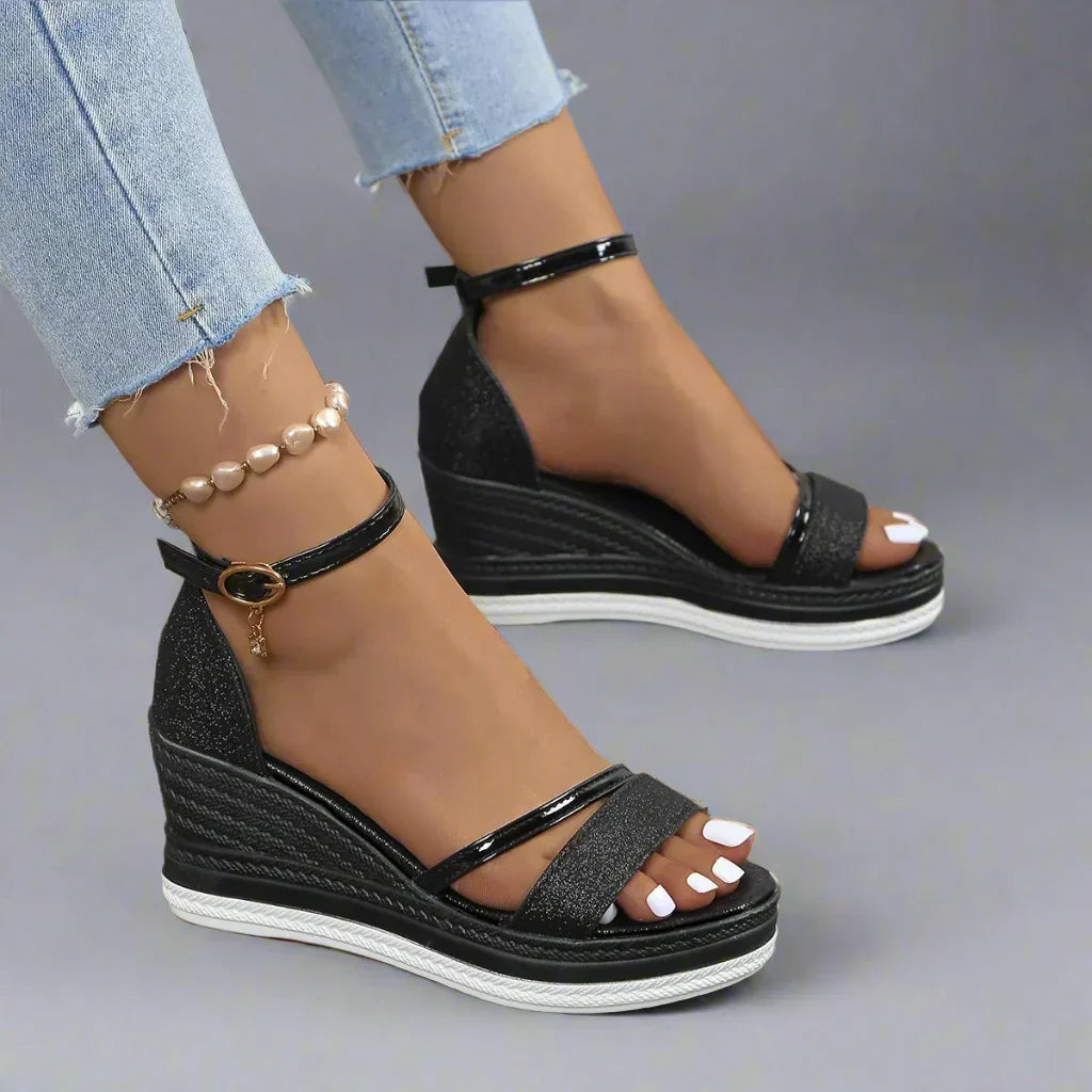 Sandales femme métallisées, or rose, argenté, noir ou doré, noir