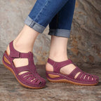 Sandales rétro femme à brides et boucle, cinq coloris, rouge pourpre
