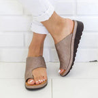Sandales orthopédiques femme chaussant large, brides réglables, beige