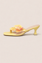 Sandales à talon moyen femme ornées d'une fleur, bout ouvert