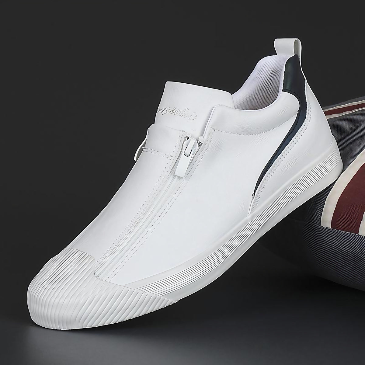 Chaussures de ville homme, six coloris, du 38 au 44, blanc