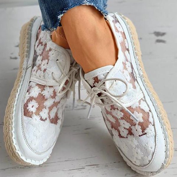 Baskets orthopédiques femme aérées à motif fleuri, blanc ou beige