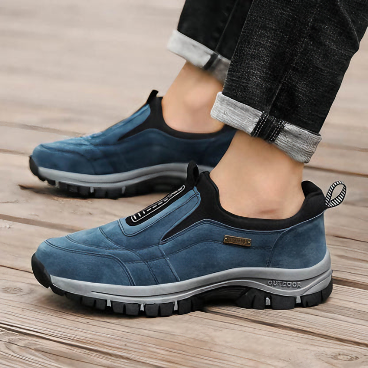 Baskets orthopédiques homme en mesh, à enfiler, bleu ou noir