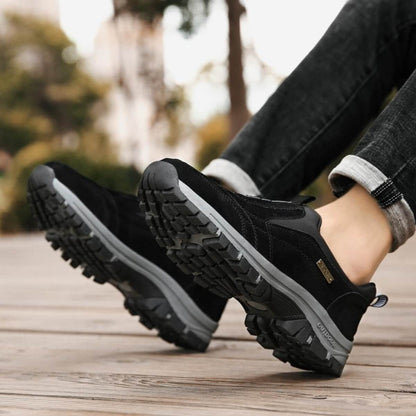 Baskets orthopédiques homme en mesh, à enfiler, bleu ou noir