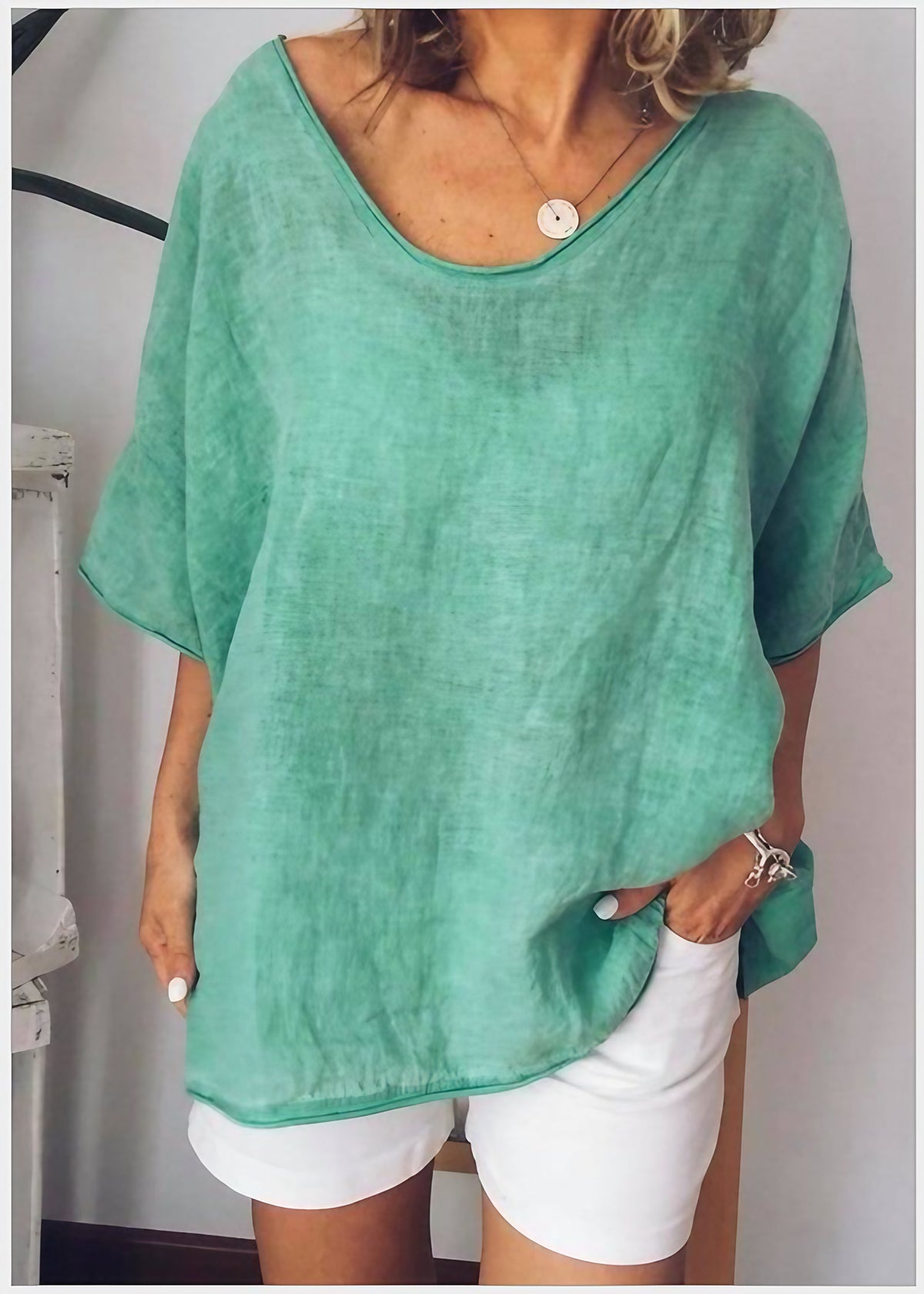 T-shirt femme col V, manches courtes, six coloris, vert