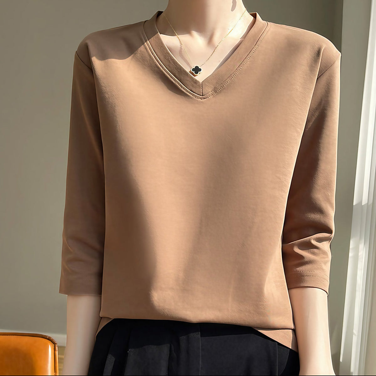 T-shirt femme col V à manches kimono, coupe droite, six coloris, café
