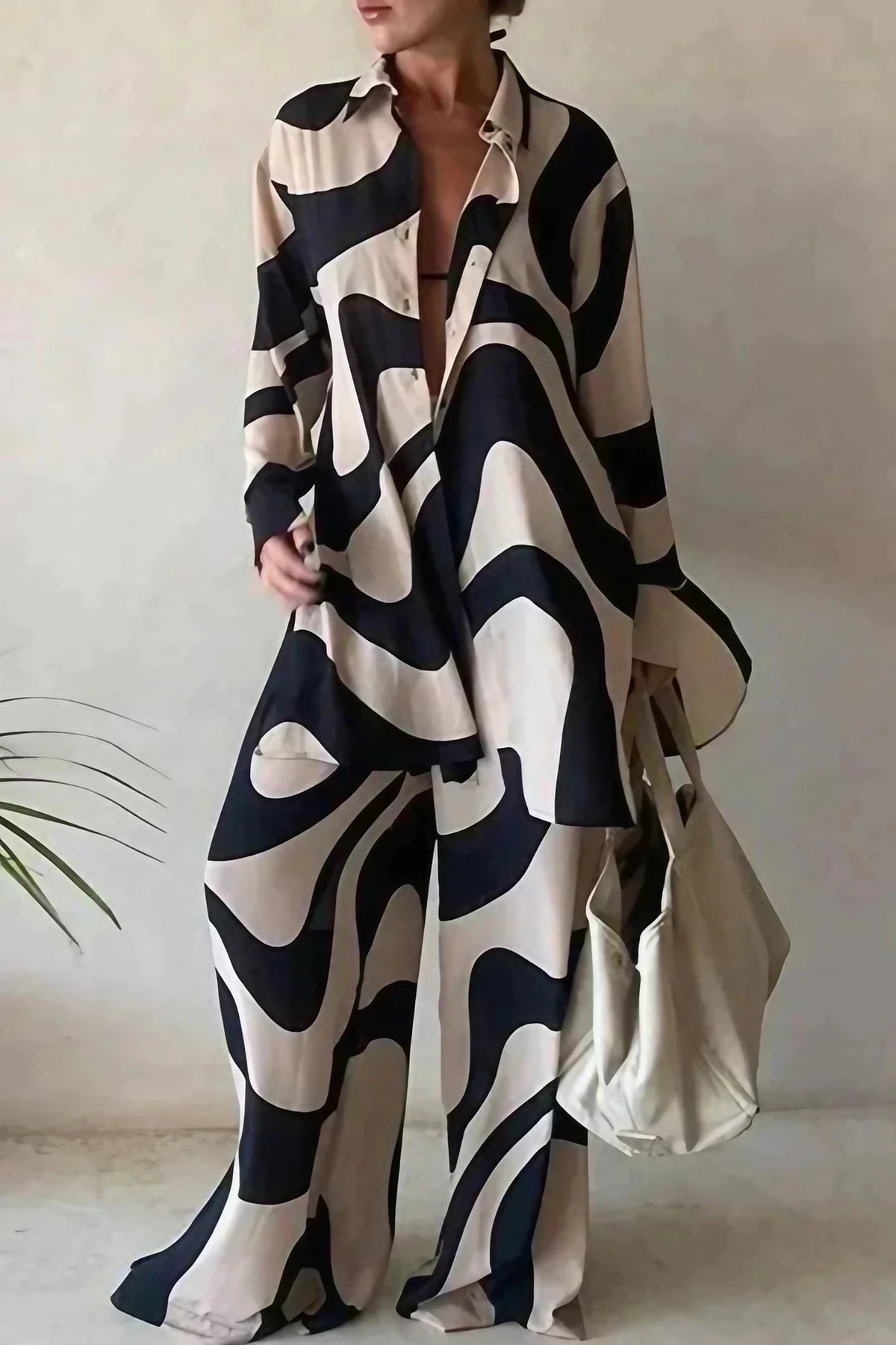Ensemble blouse et pantalon femme à motif géométrique, beige et noir