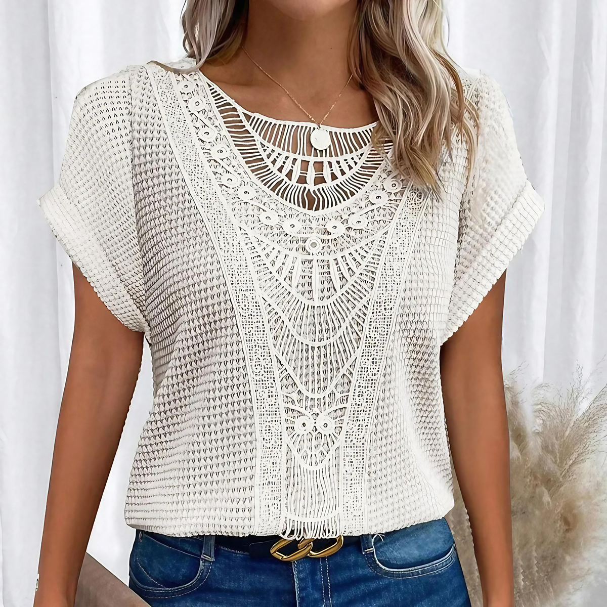 Haut en dentelle femme coupe ajustée, sept coloris, XS au 3XL, blanc