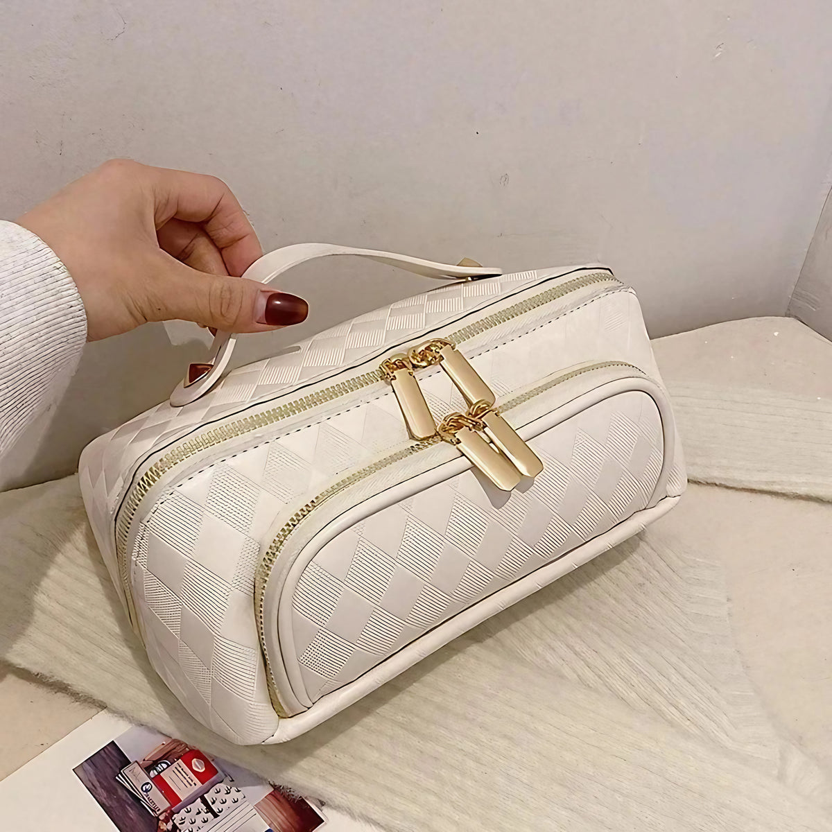 Trousse de toilette femme en similicuir, grand volume 24 x 12 x 12 cm, blanc