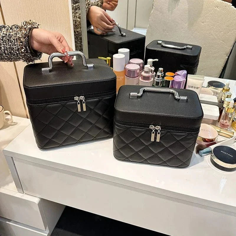 Trousse de toilette femme en similicuir, deux tailles, cinq coloris, noir