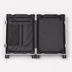 Valise cabine en aluminium argentée, compartiment avant