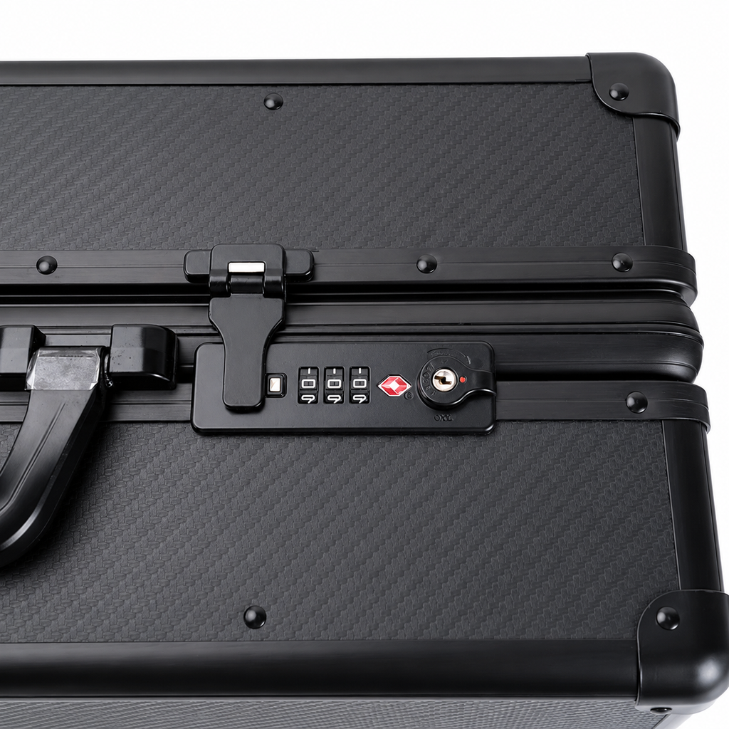 Valise rigide en fibre de carbone, format cabine ou moyen