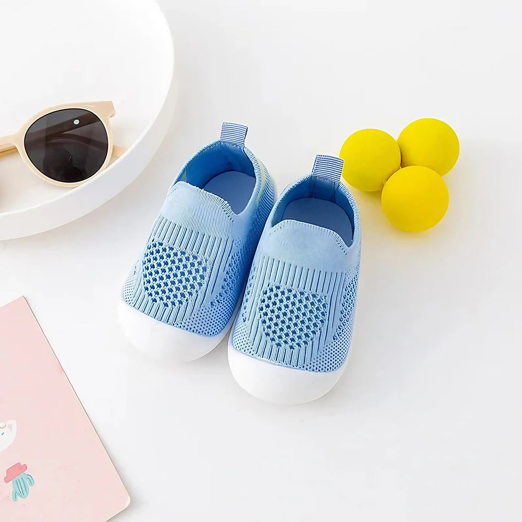 Chaussures bébé en maille à semelle souple, premiers pas