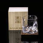 Verre à whisky japonais effet froissé, en coffret bois