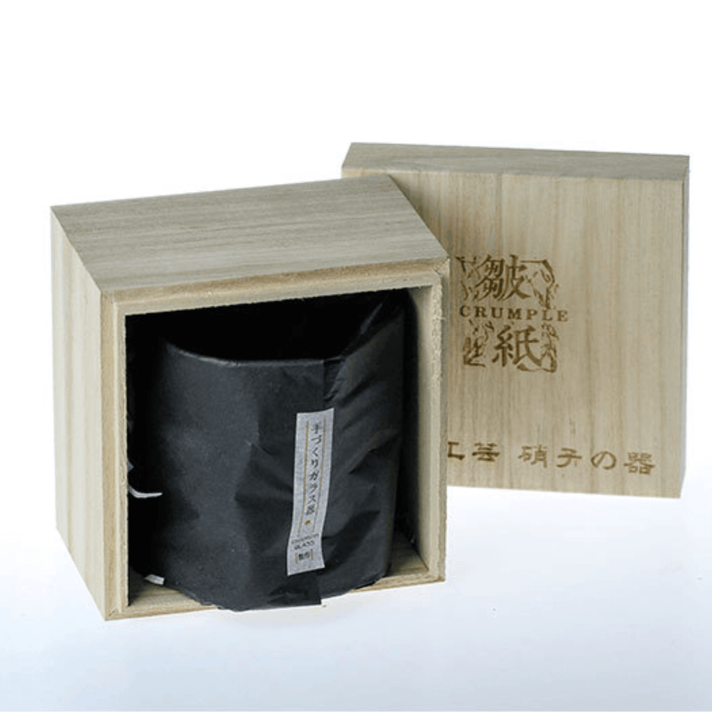 Verre à whisky japonais effet froissé, en coffret bois