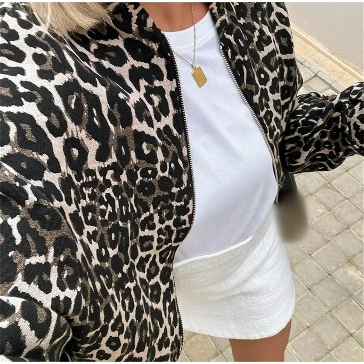 Veste bomber femme imprimé léopard, zip et deux poches, S à L