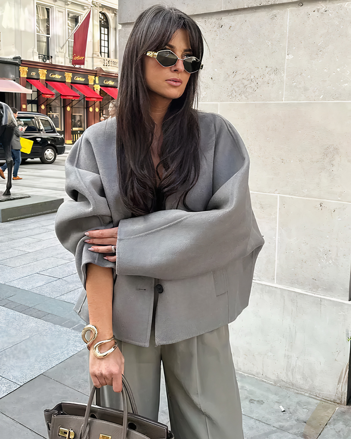 Veste courte femme col V boutonnée, gris clair, du S au L, gris clair