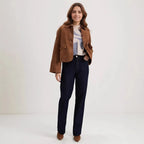 Veste courte droite femme marron, poches à rabat