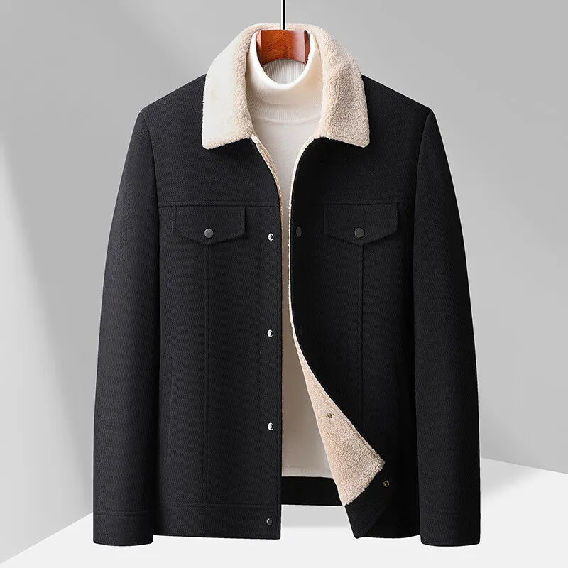 Veste homme à col relevé, boutonnée, deux poches à rabat, noir