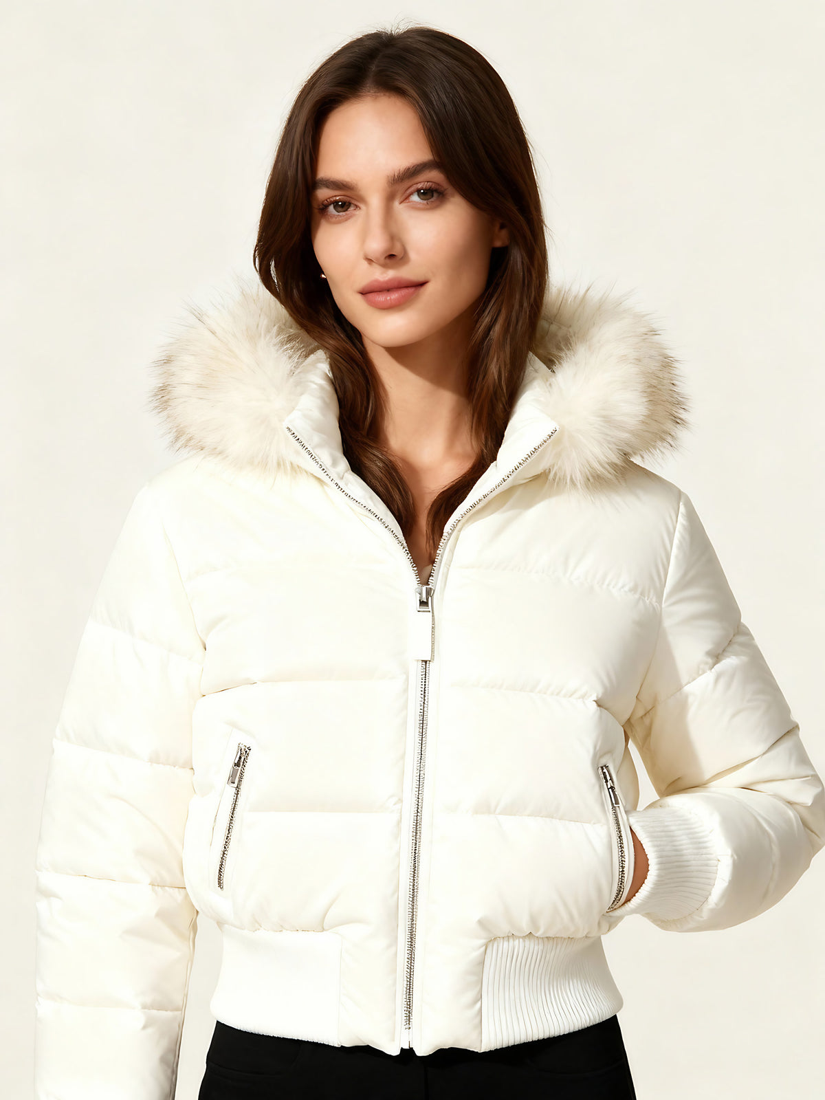 Veste matelassée femme à capuche, col fausse fourrure, S au XL, blanc